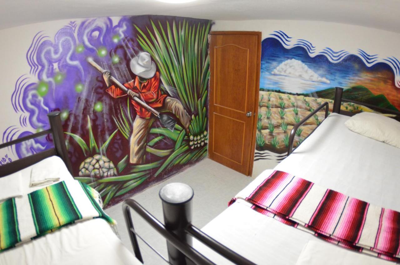 Fiesta Party Hostel - Cancun Exterior photo